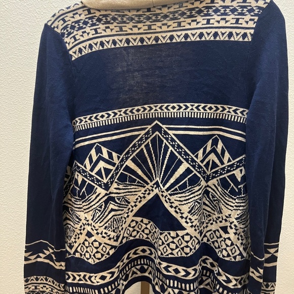 Flying Tomato, long sleeve wide open flap collar cardigan asymmetrical, Small - Picture 4 of 5